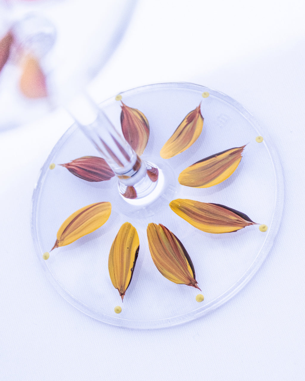Kit Duas Taças de Vinho Plumas Amarelo