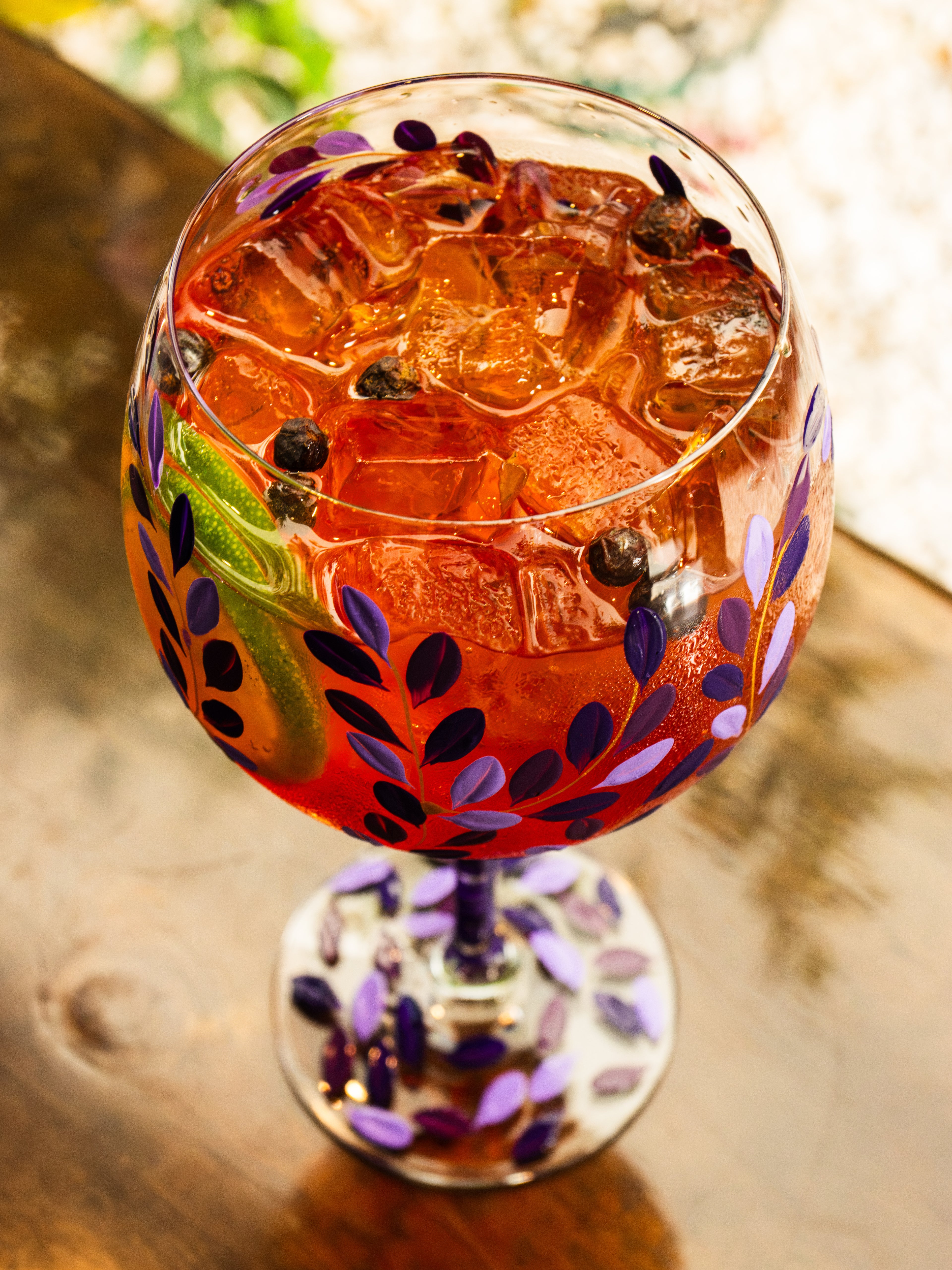 Kit Duas Taças de Gin Folhas Roxa