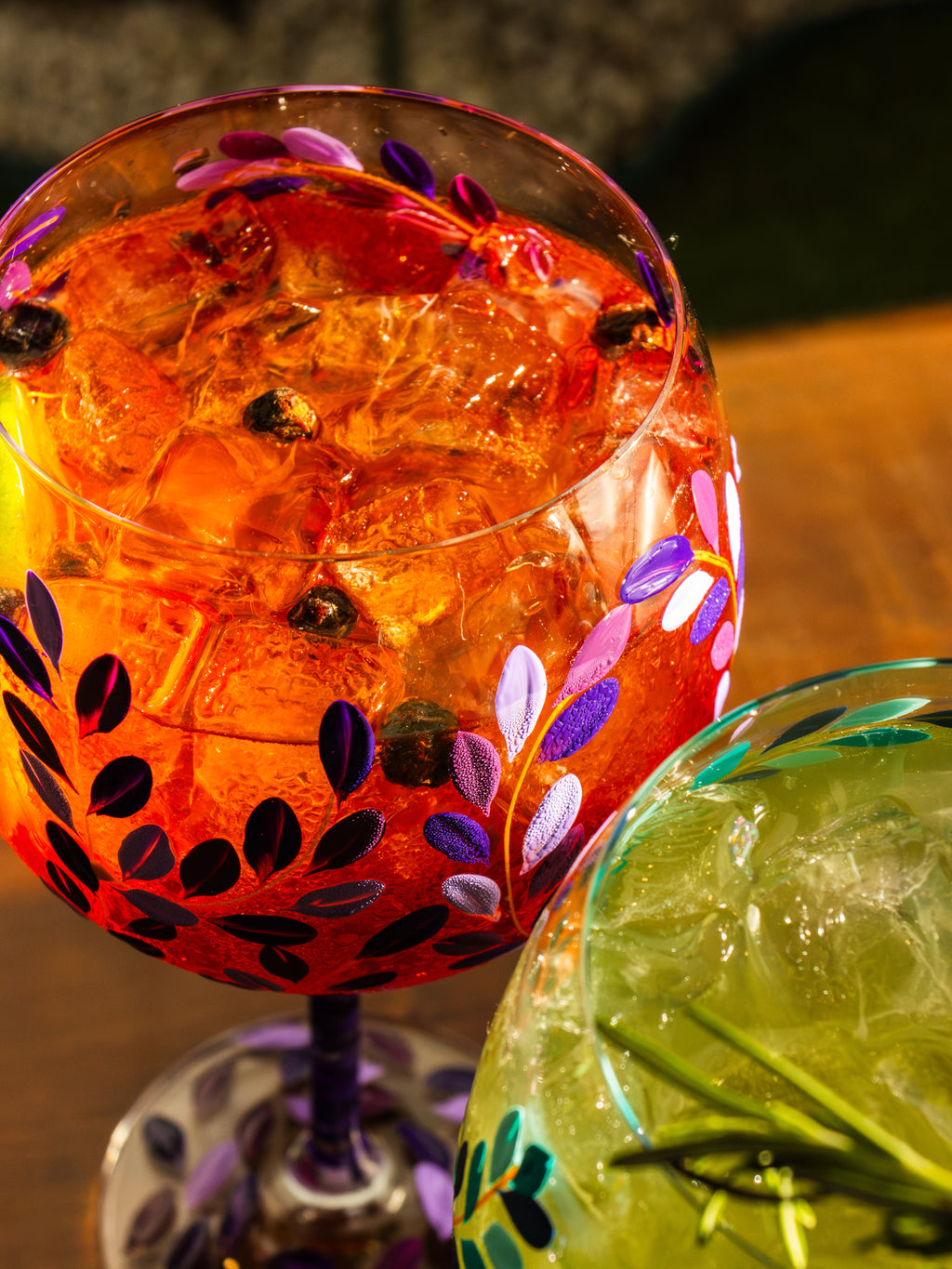 Kit Duas Taças de Gin Folhas Roxa