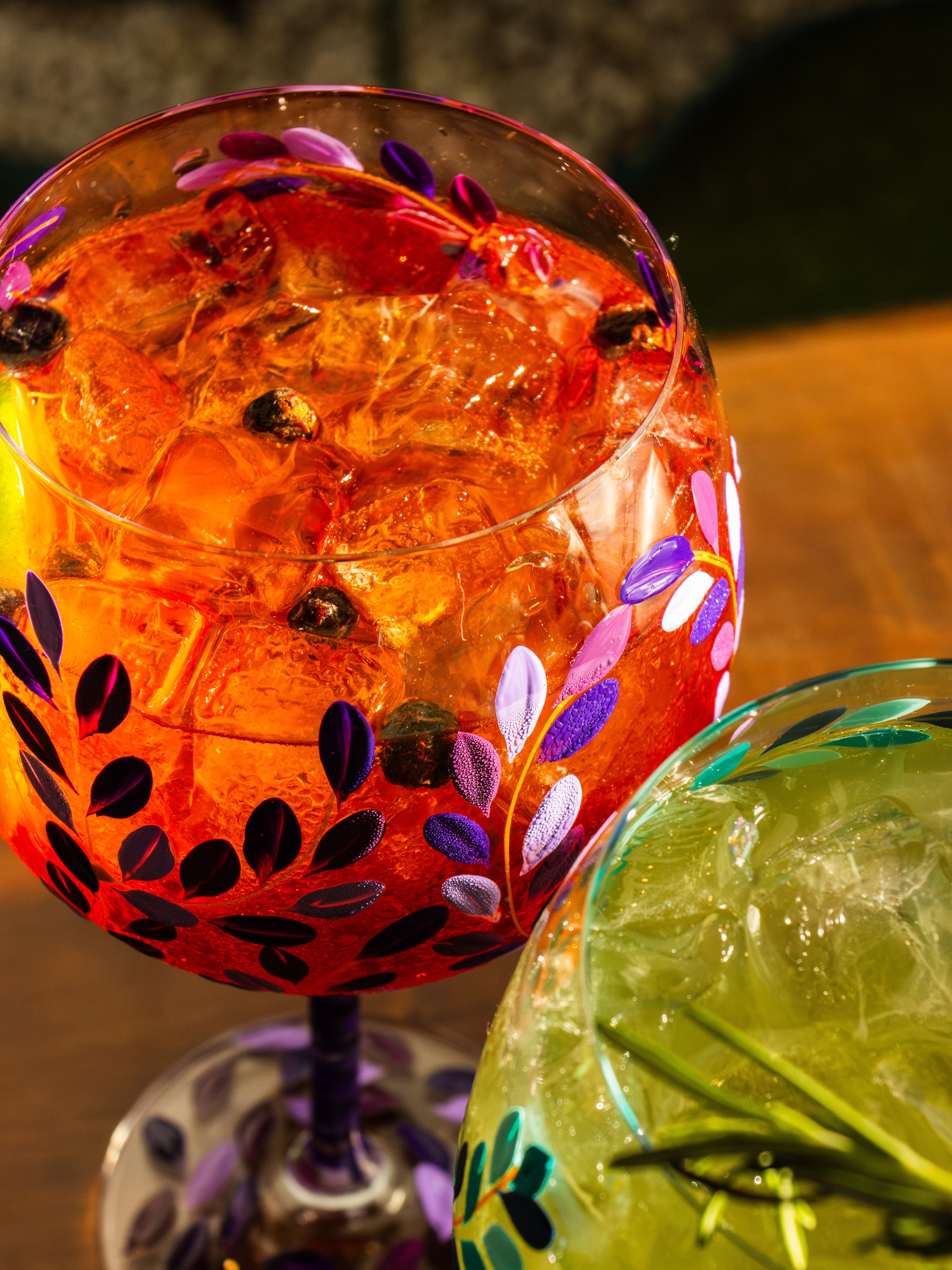 Kit Duas Taças de Gin Folhas Roxa